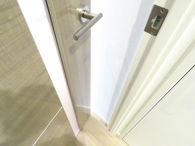 千駄ヶ谷第一スカイハイツ　LDK扉