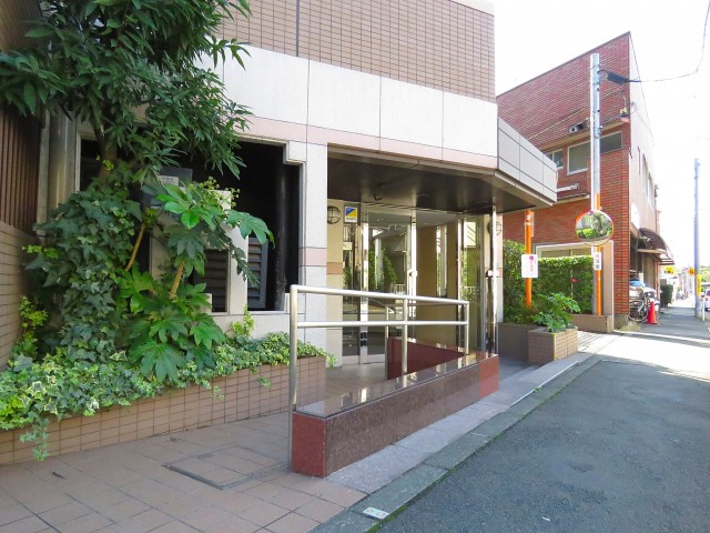 コスモ目黒パルティエ　エントランス