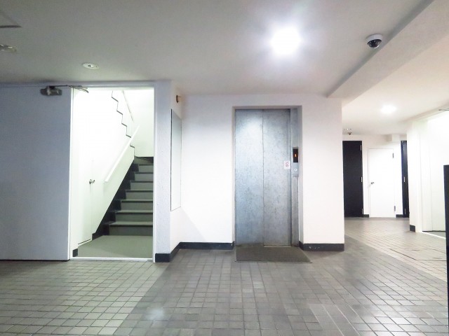 千駄ヶ谷第一スカイハイツ　エントランスホール