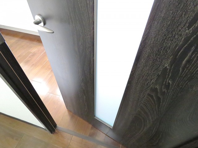 ダイアパレス都立大　LDK扉