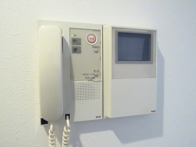 藤和三軒茶屋ホームズ　モニター付きインターホン