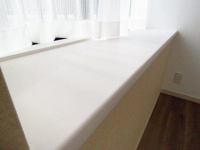 藤和三軒茶屋ホームズ　洋室約5.5帖出窓