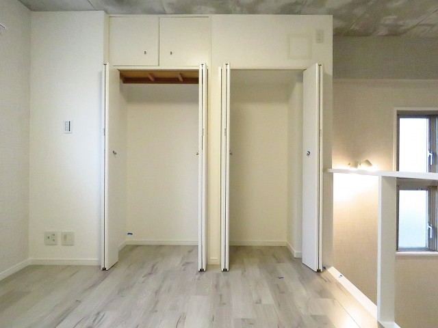 スタジオDEn渋谷　洋室約4.8帖