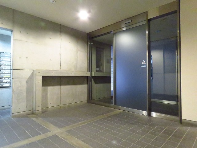 スタジオDEn渋谷　エントランス