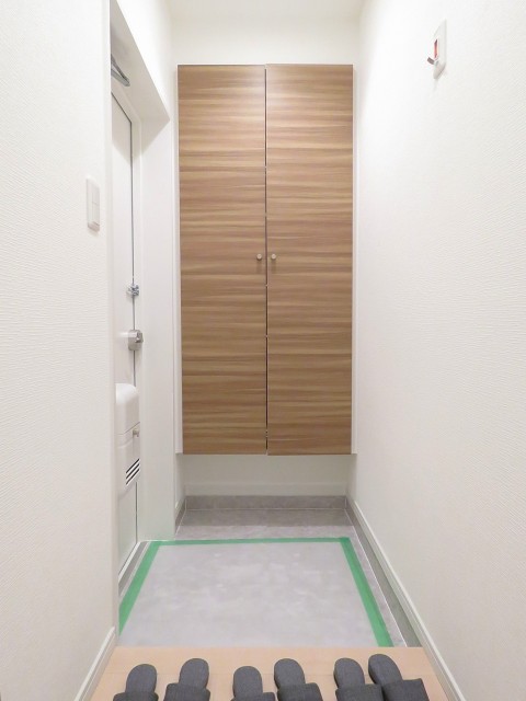 宏和マンション池袋　玄関ホール