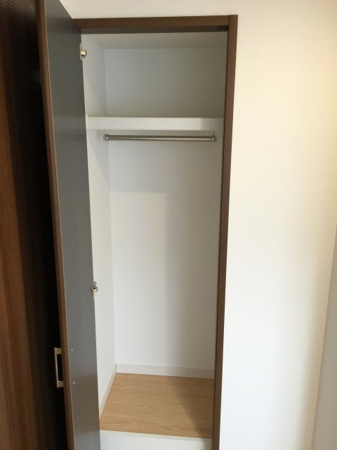 秀和新川レジデンス　洋室約5.2帖