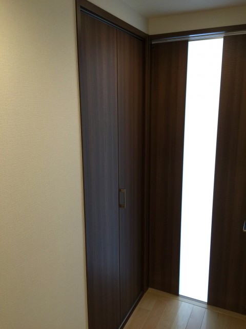 秀和新川レジデンス　収納