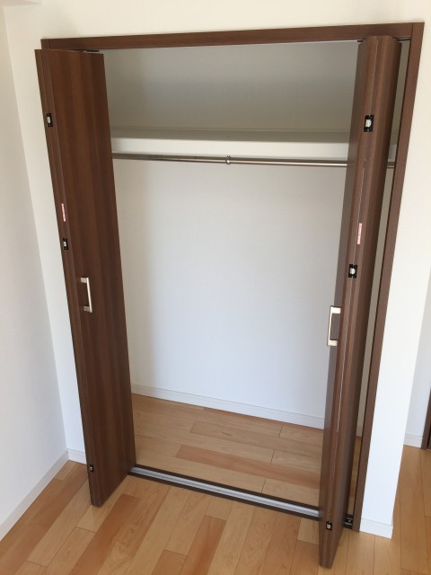 秀和新川レジデンス　約5帖