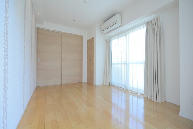 勝どきハイム 洋室1