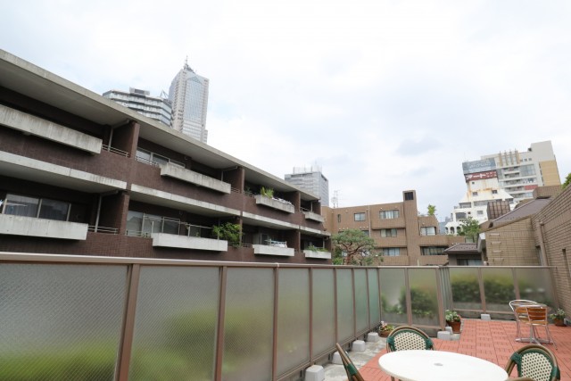 アルス代々木参宮橋コートアデリオン ルーフバルコニー