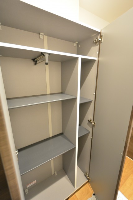 宏和マンション 玄関