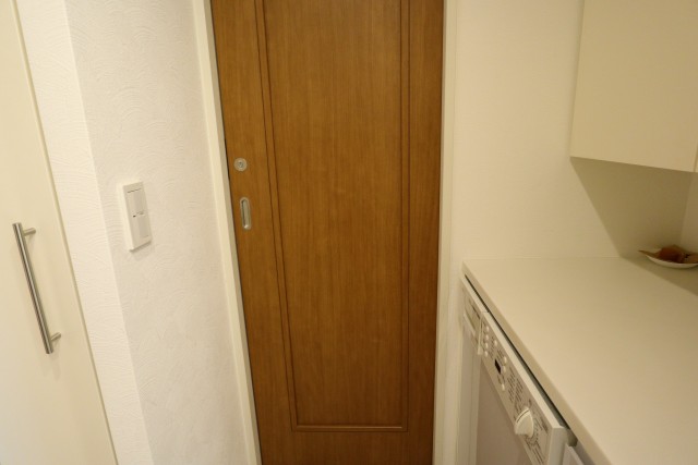 アルス代々木参宮橋コートアデリオン スルークローゼット