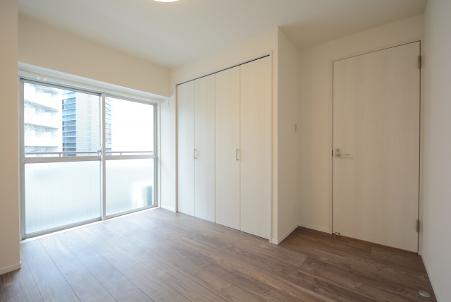 ライオンズマンション池袋 洋室1