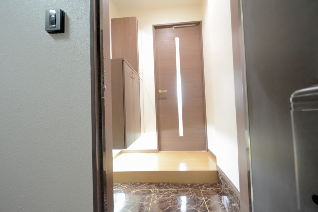 マンション小石川 玄関