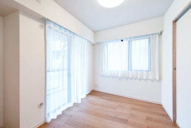 ユニーブル御殿山南 洋室1