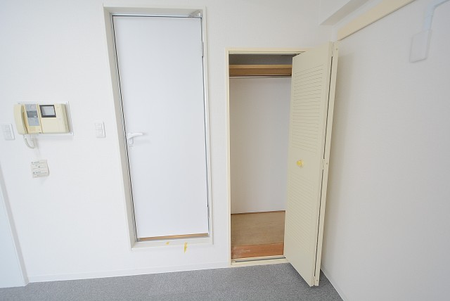 インペリアル赤坂フォラム 洋室