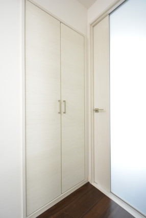 秀和目黒駅前レジデンス 洗濯機スペース