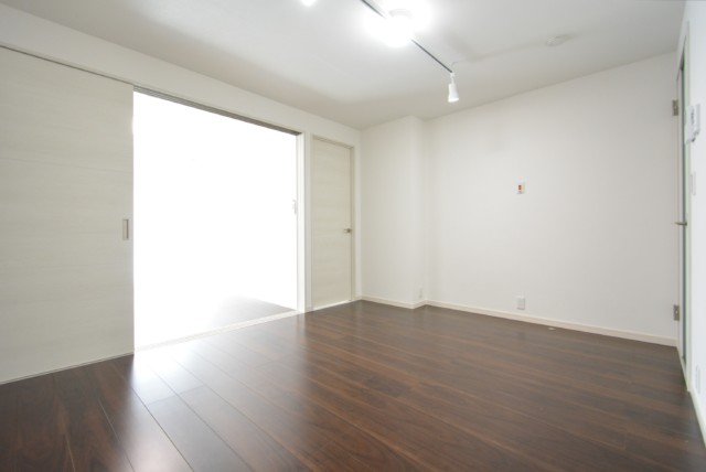 秀和目黒駅前レジデンス LDK+洋室1