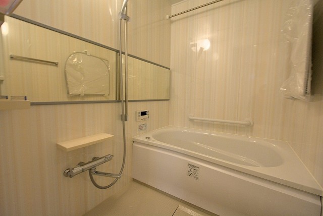 西麻布ハイツ701号室 バス