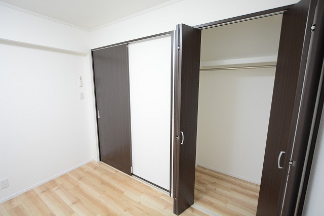 サンロイヤル東山 洋室4.5