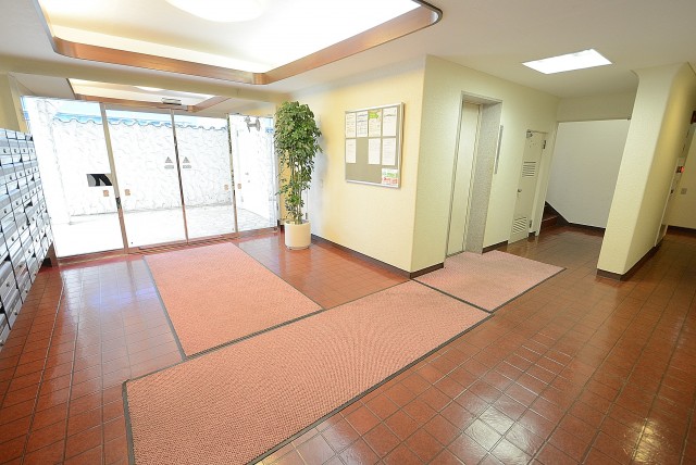 秀和第２北青山レジデンス エントランス