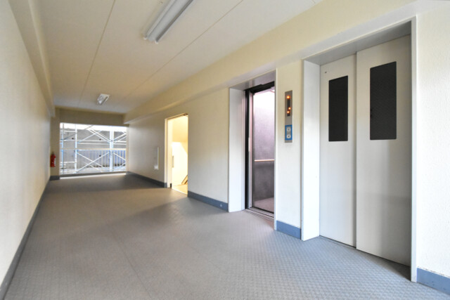 クレール御殿山 玄関