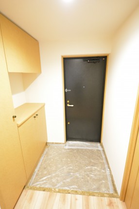 藤和三軒茶屋ホームズ 玄関