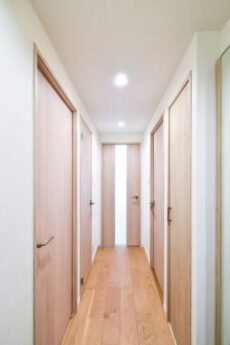 ユニーブル御殿山南 廊下