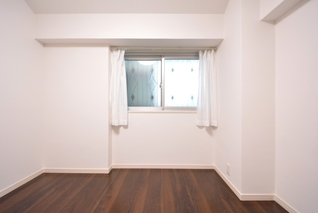 秀和目黒駅前レジデンス 洋室3