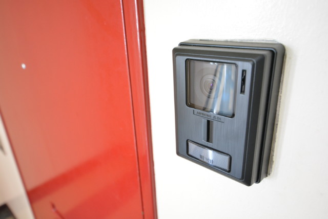 魚菜エステート 玄関