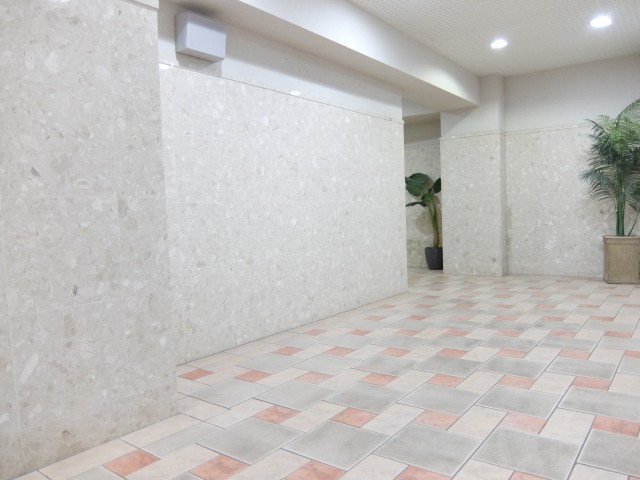 ユニーブル御殿山南　エントランス