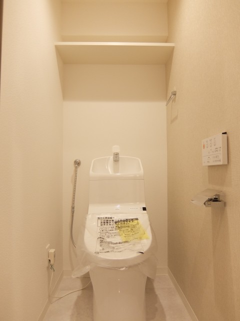 秀和目黒駅前レジデンス　トイレ