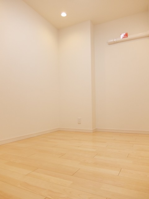 秀和目黒駅前レジデンス　洋室