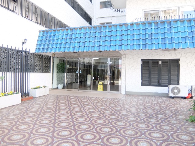 秀和目黒駅前レジデンス　共用部