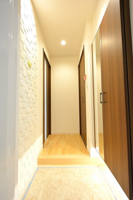 ライオンズマンション南平台　玄関