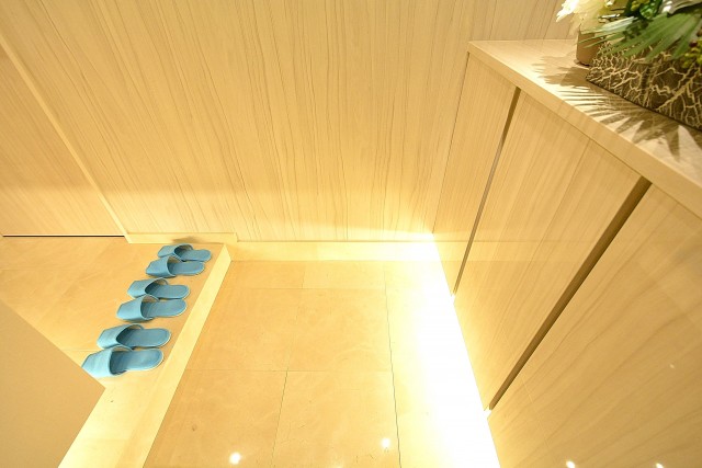 秀和第2北青山レジデンス　玄関ホール