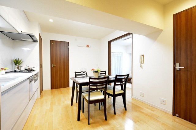 ライオンズマンション南平台　8.1帖ＤＫ