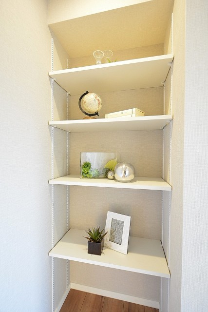 秀和第2北青山レジデンス　洋室①収納スペース