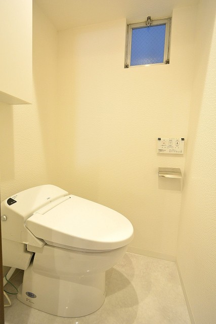 ライオンズマンション南平台　トイレ