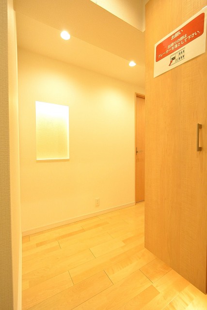 クレッセント目黒Ⅱ　玄関廊下