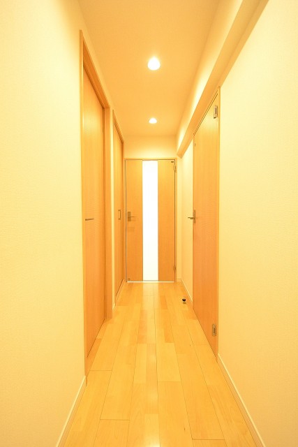 クレッセント目黒Ⅱ　廊下