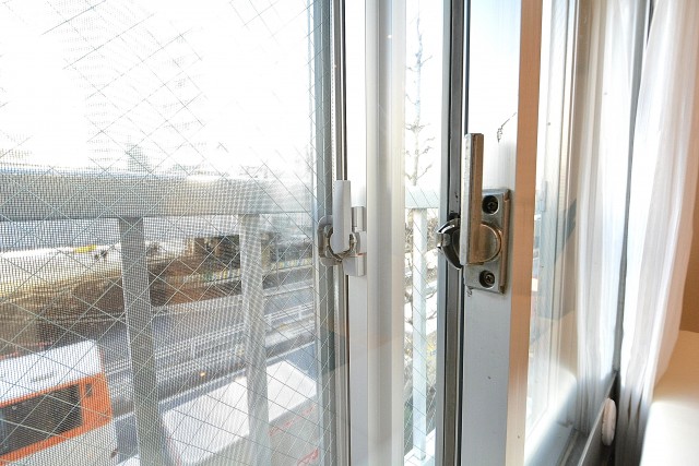 ライオンズマンション南平台　二重サッシ