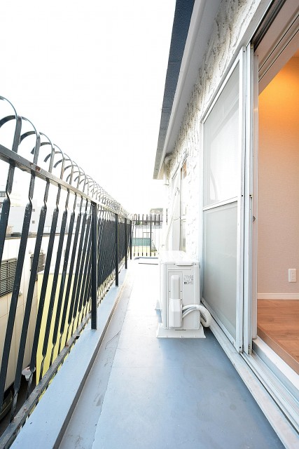 秀和第2北青山レジデンス　バルコニー