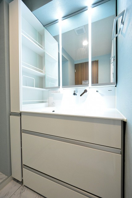 ヴィラージュ南青山　洗面台