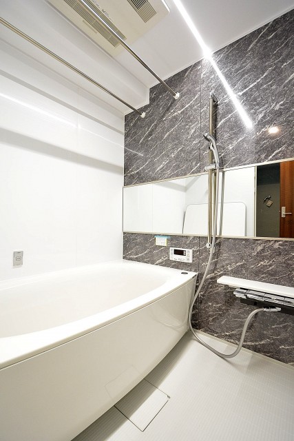 ヴィラージュ南青山　バスルーム