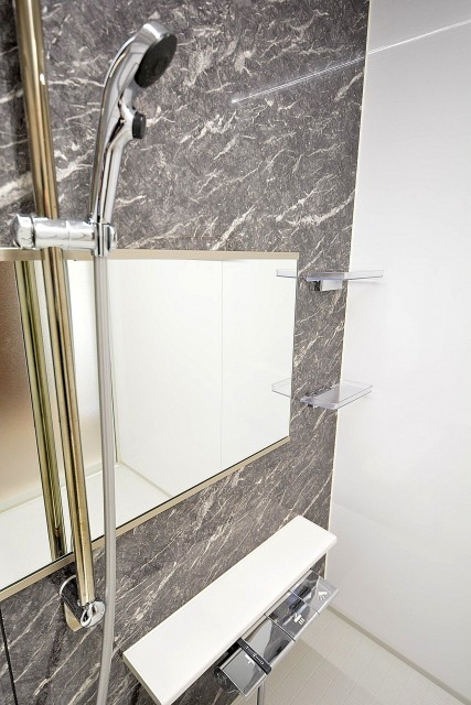 ヴィラージュ南青山　バスルーム設備