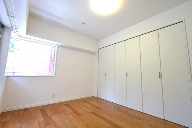 チュリス氷川坂　洋室