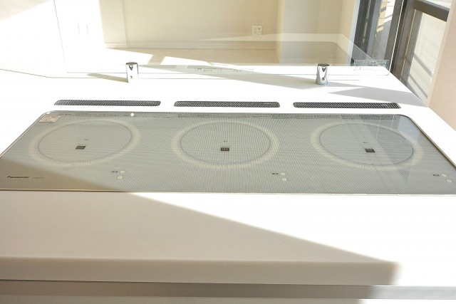 ヴィラージュ南青山　キッチン設備