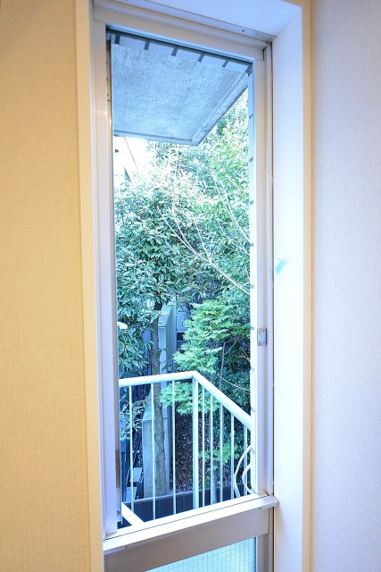 マグノリア　6.2帖洋室窓