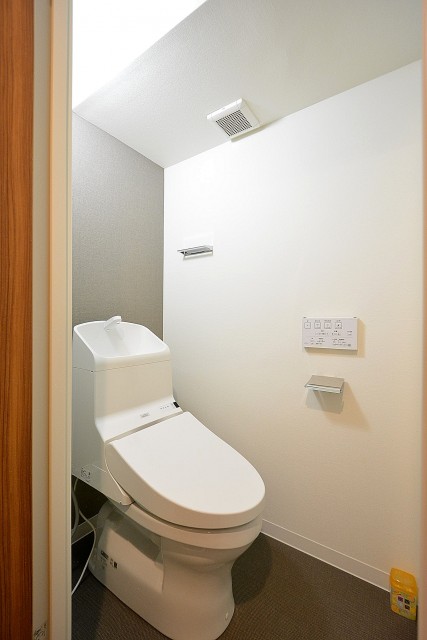 西麻布ハイツ　トイレ